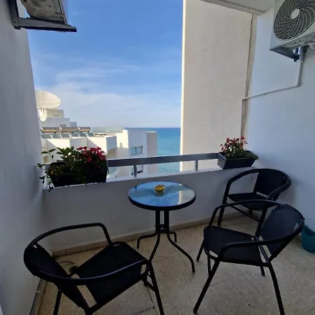 Serenity By The Sea Apartman *