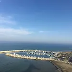 Serenity By The Sea شقة